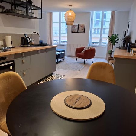 Joli Appartement Au Coeur De Mâcon Buitenkant foto